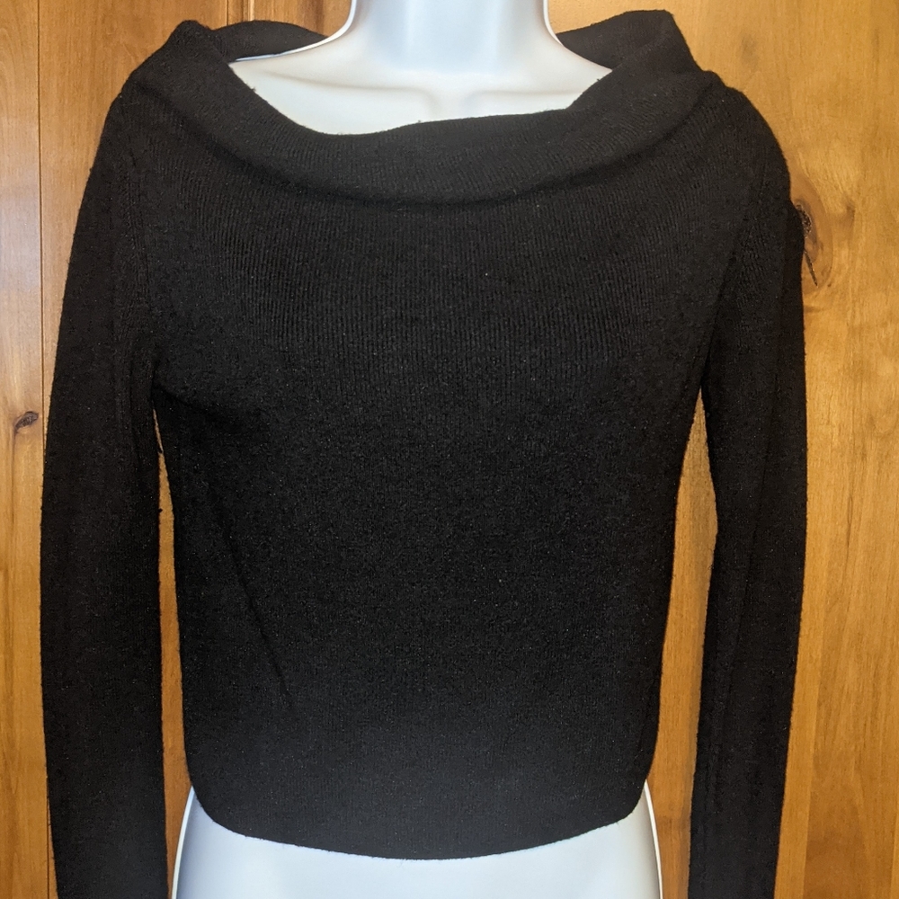 MODE International Sweater